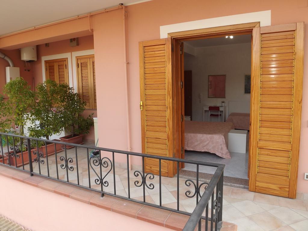 Villa Jovanna Letojanni Δωμάτιο φωτογραφία